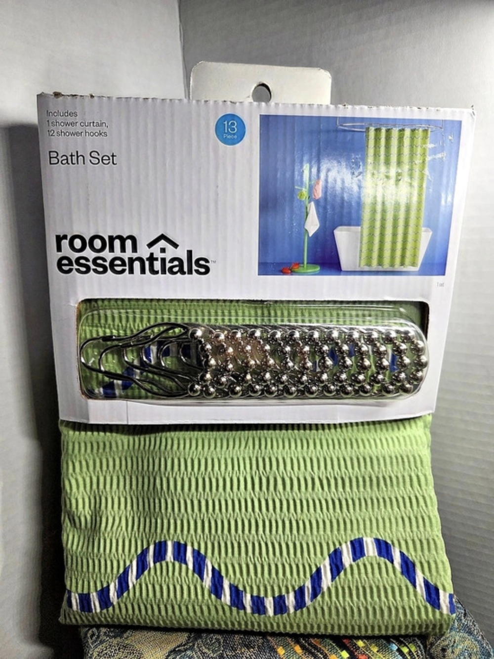 Room Essentials 13-Piece Bath Set Green & Blue Shower Curtain Set